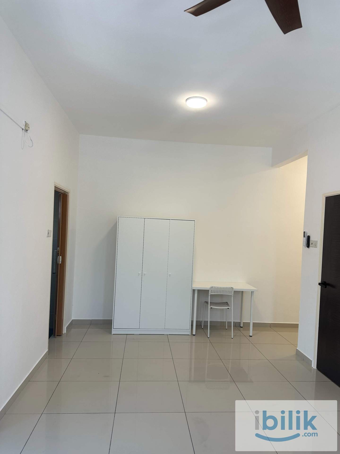 Brand New & Fully Renovated – Master Room at South Home, Bayan Lepas - Image 4