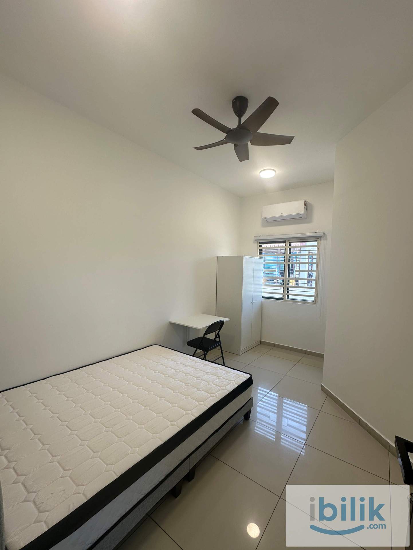 Brand New & Fully Renovated – Medium Room at South Home, Bayan Lepas 🏡 - Image 3