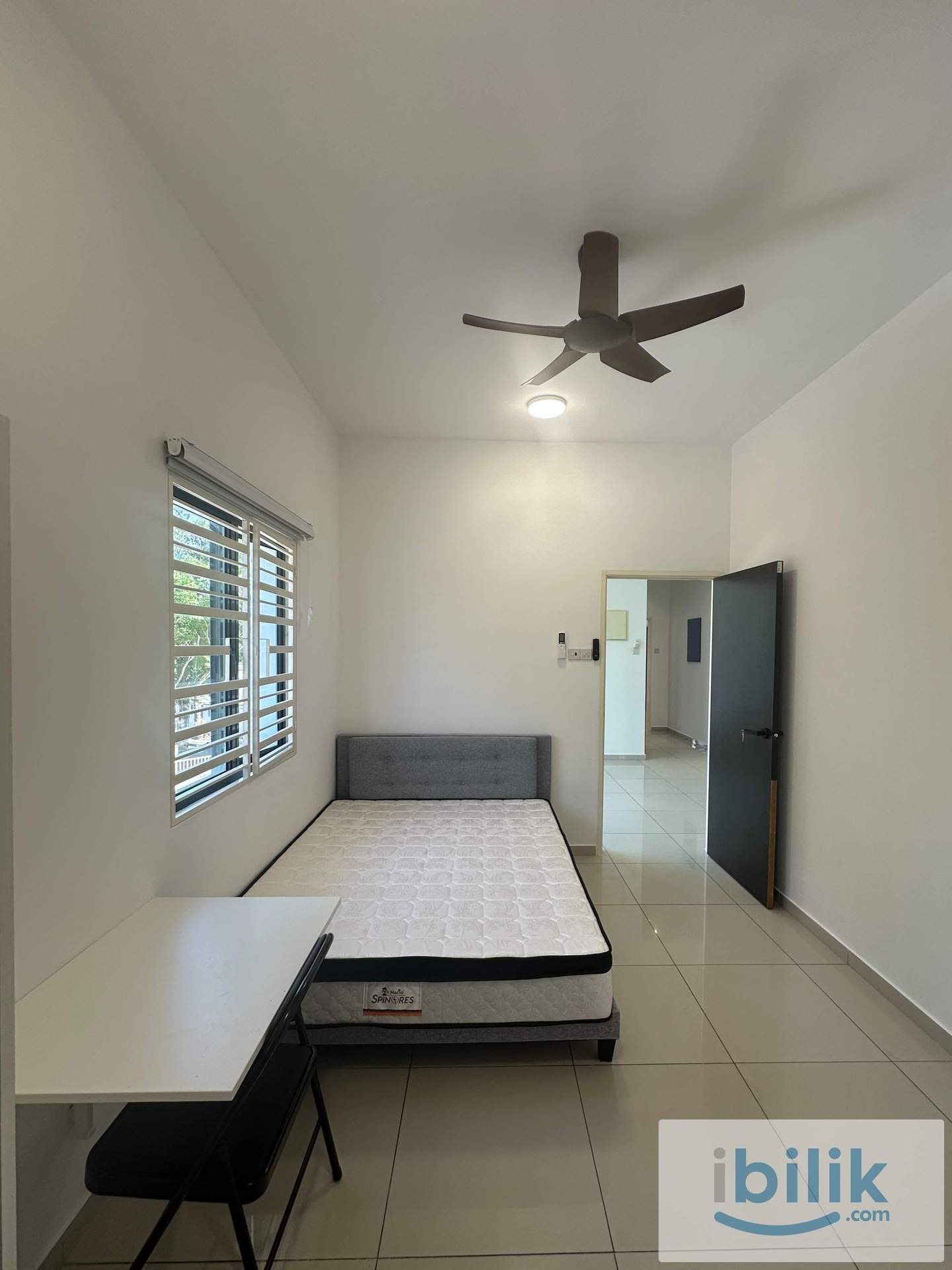 Brand New & Fully Renovated – Medium Room at South Home, Bayan Lepas 🏡 - Image 1