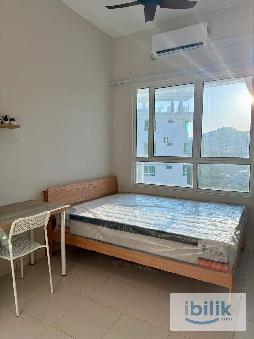 Medium Room at Fiera Vista Bayan Lepas │ Near Queensbay Mall │ Brand New Renovated - Image 1