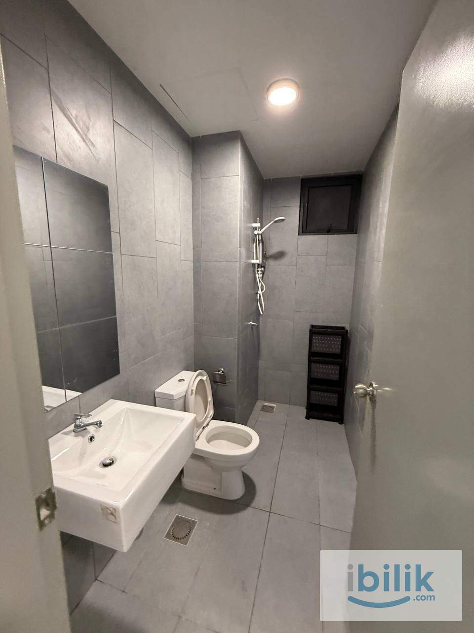 Single Room Tower D - Image 6