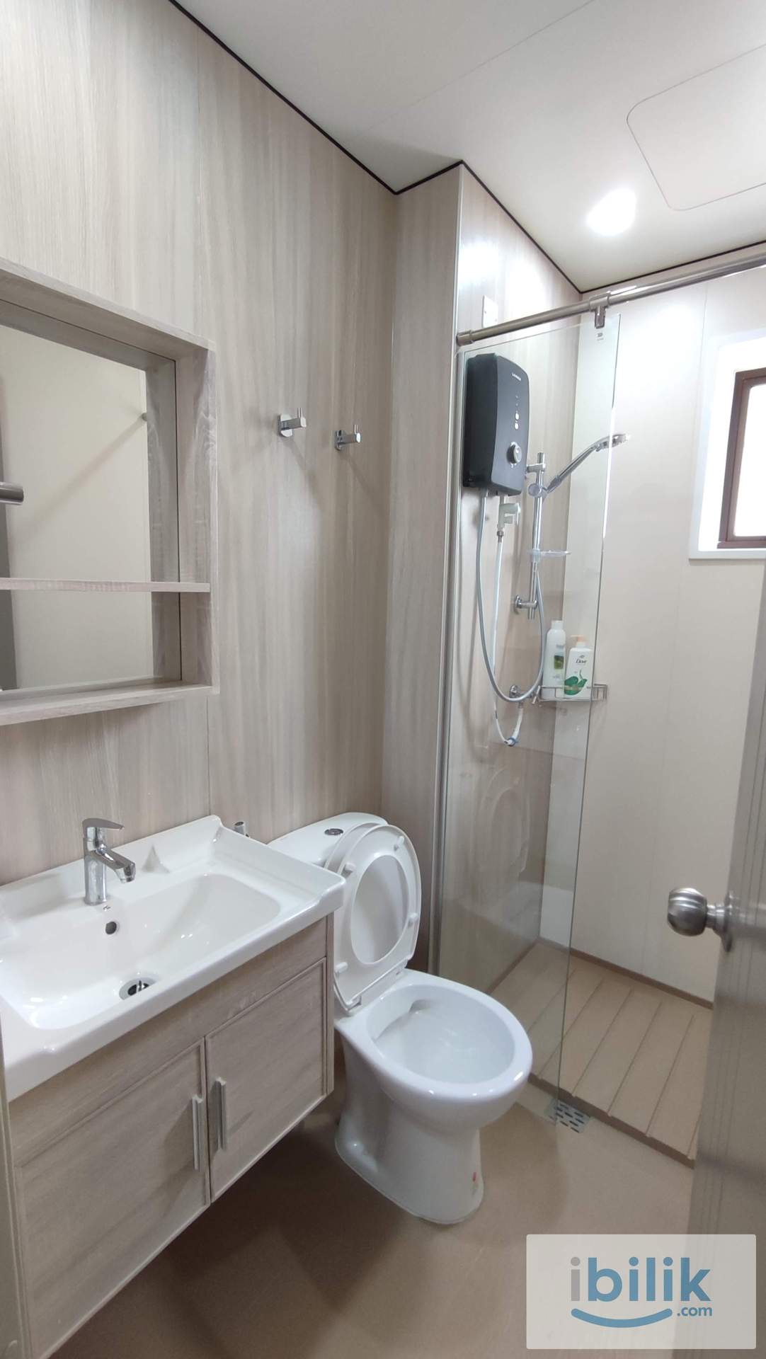 🚗 Muji Room in Nilai – Near KLIA & Shopping Malls! - Image 3
