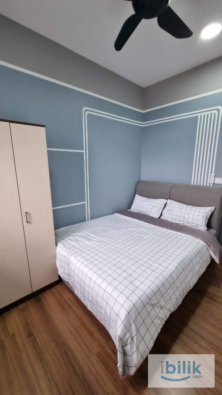 Middle Room at M vertica  - Image 1