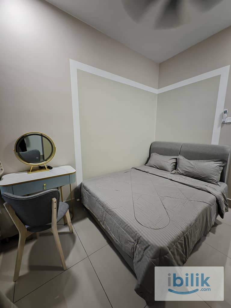 MASTER ROOM AT RAZAK CITY - Image 1