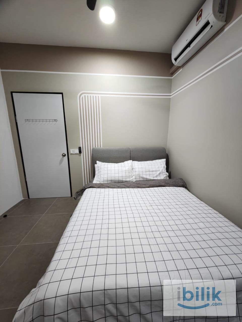 MIDDLE ROOM AT SUITE ENESTA - Image 1