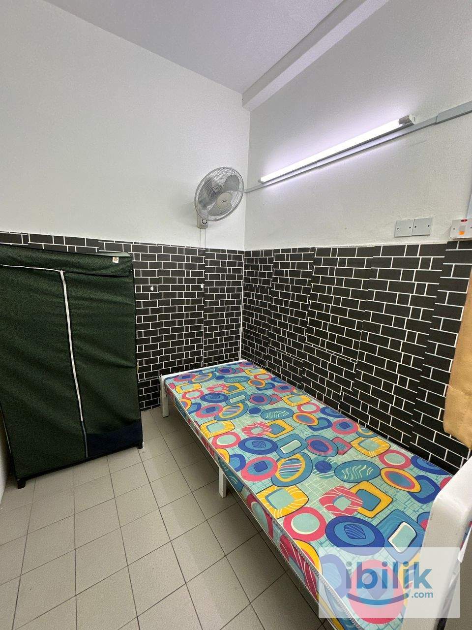 kajang room to rent, near train station - Image 4