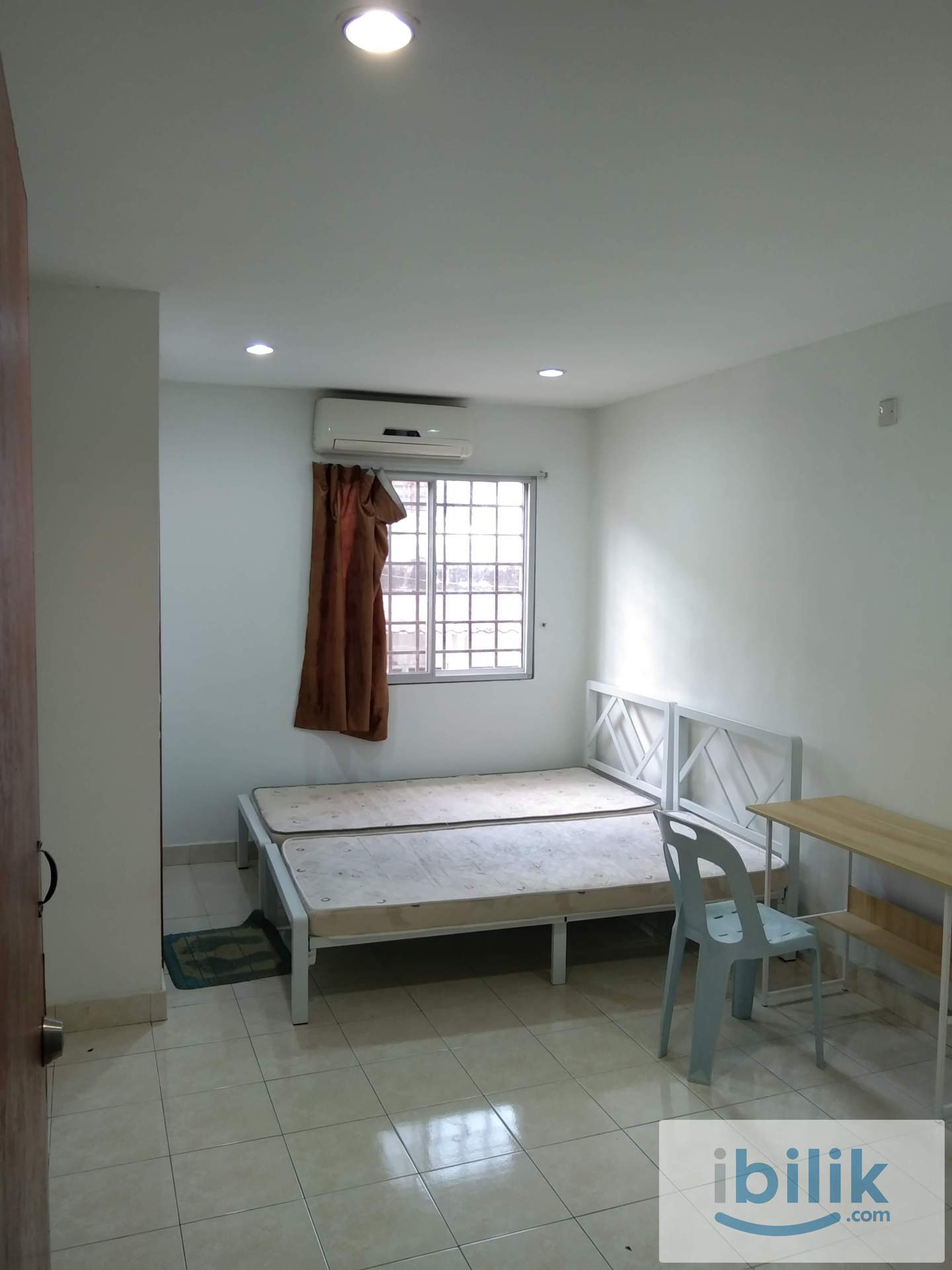 medium room to rent @ Puchong, taman wawasan, puchong jaya - Image 1