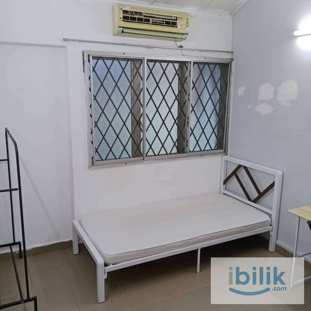 ✅🔥SS2 Area Medium Room with Attached Bathroom For Rent , 5MinsDrive To SS2 DurianMan Stall And SS2 Park  - Image 1