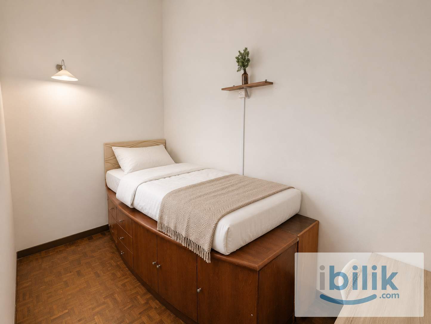 🚅 RARE Shorterm High ceiling room no AC @ only 10m walk to MRT 1Utama PJ, Damansara, Uptown, SS2, Tropicana, Sunway 🆓⚡🧹 - Image 6