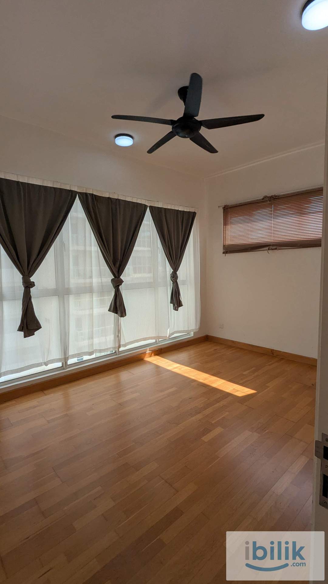 🔥 Rare 2R1B @ Duet Residence BK5 | Pool View | 1 Parking - Image 4