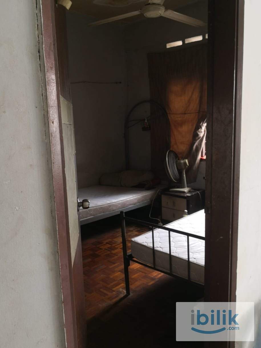 2 ROOM FOR RENT @ GOODYEAR COURT 10 - Image 2