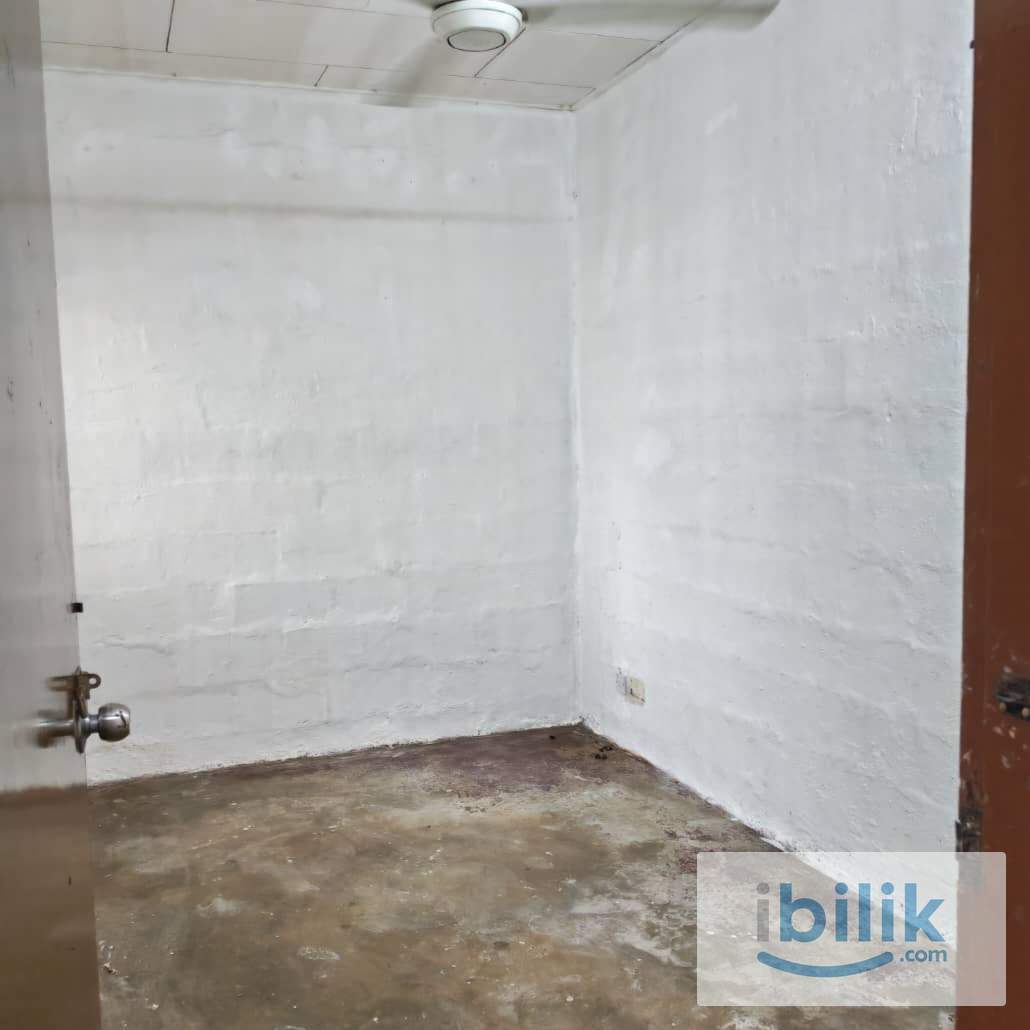 2 ROOMS FOR RENT @ GOODYEAR COURT 10 - Image 2