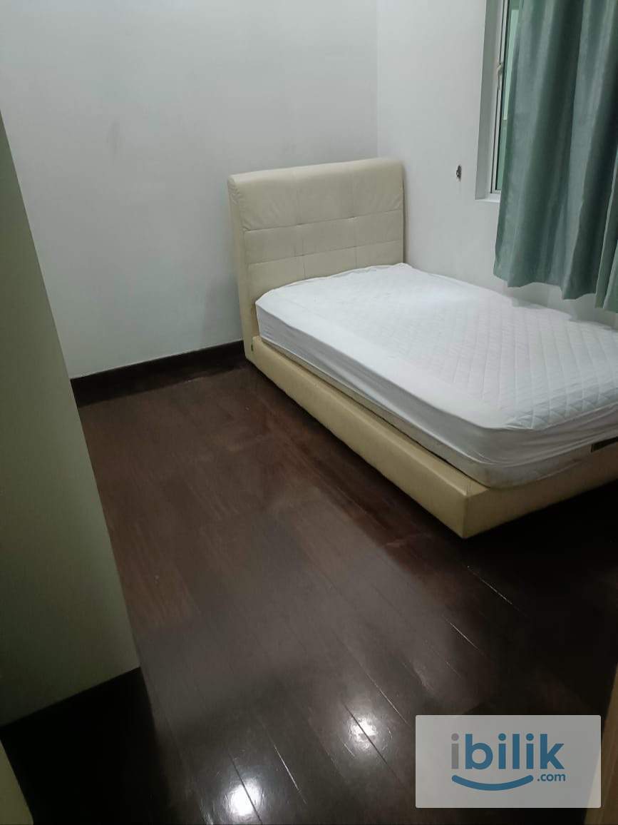 ROOM FOR LET @ RM 800, SUBANG OLIVES, WARDROBE, BED , MATTRESS - Image 3