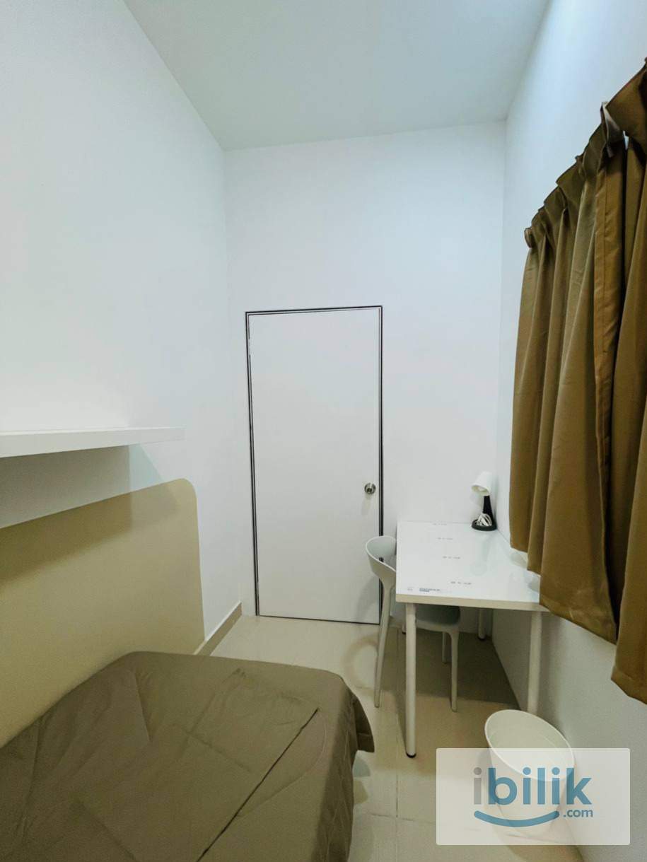 Single Partition Room at Verando Residence - Image 5