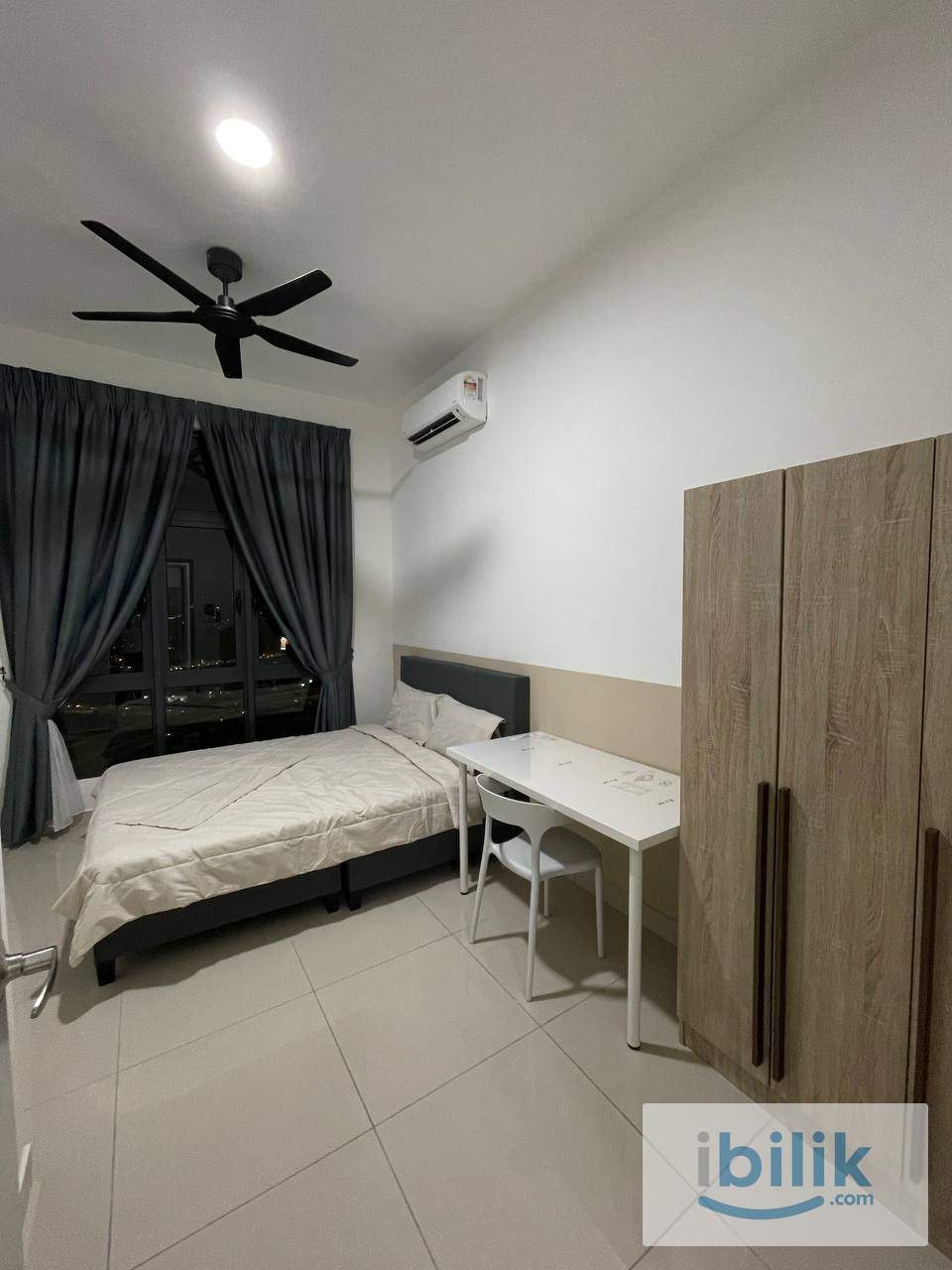 Master room at Verando Residence (Free rental promotion) - Image 1