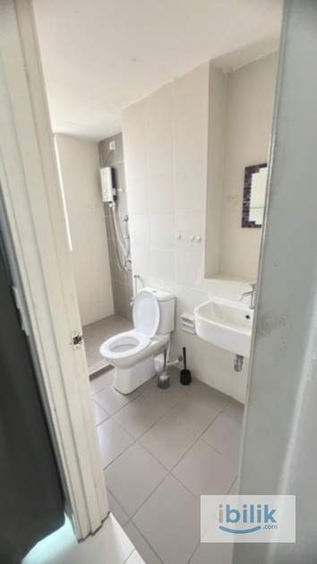 d RoomFurnishe near GBS,Bayan Baru for Rent 🏠 - Image 2