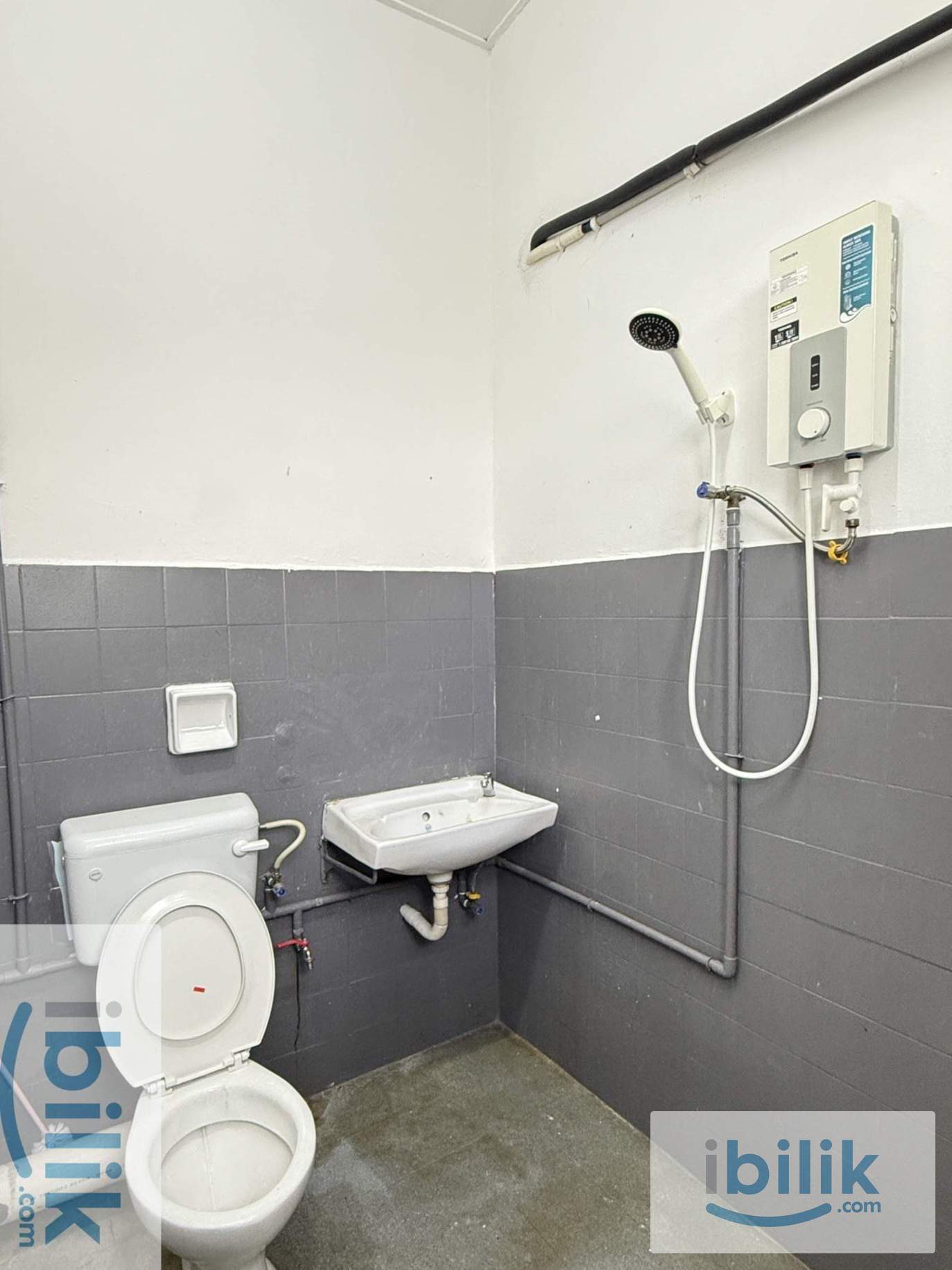 Fully Furnished room v Private Bathroom in BM (Direct Owner) - Image 5