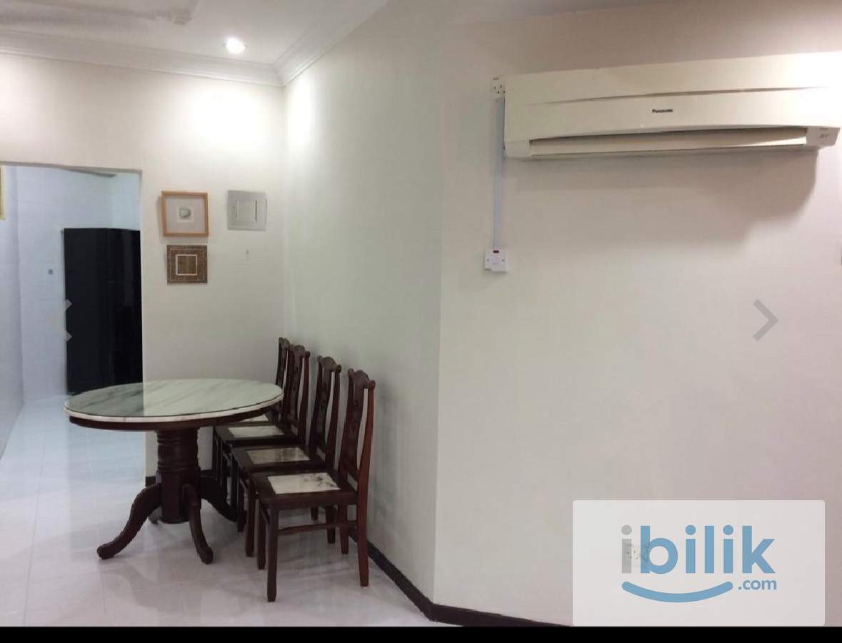 Leader garden tanjung bungah Small room for rent! - Image 4