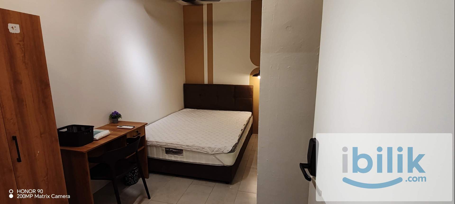🏠Co Living Queen Room Full Furnish D'aman Crimson at Ara Damansara🏠-Free WiFi 🌐🚄Walking to LRT🚄ID design Room - Image 2