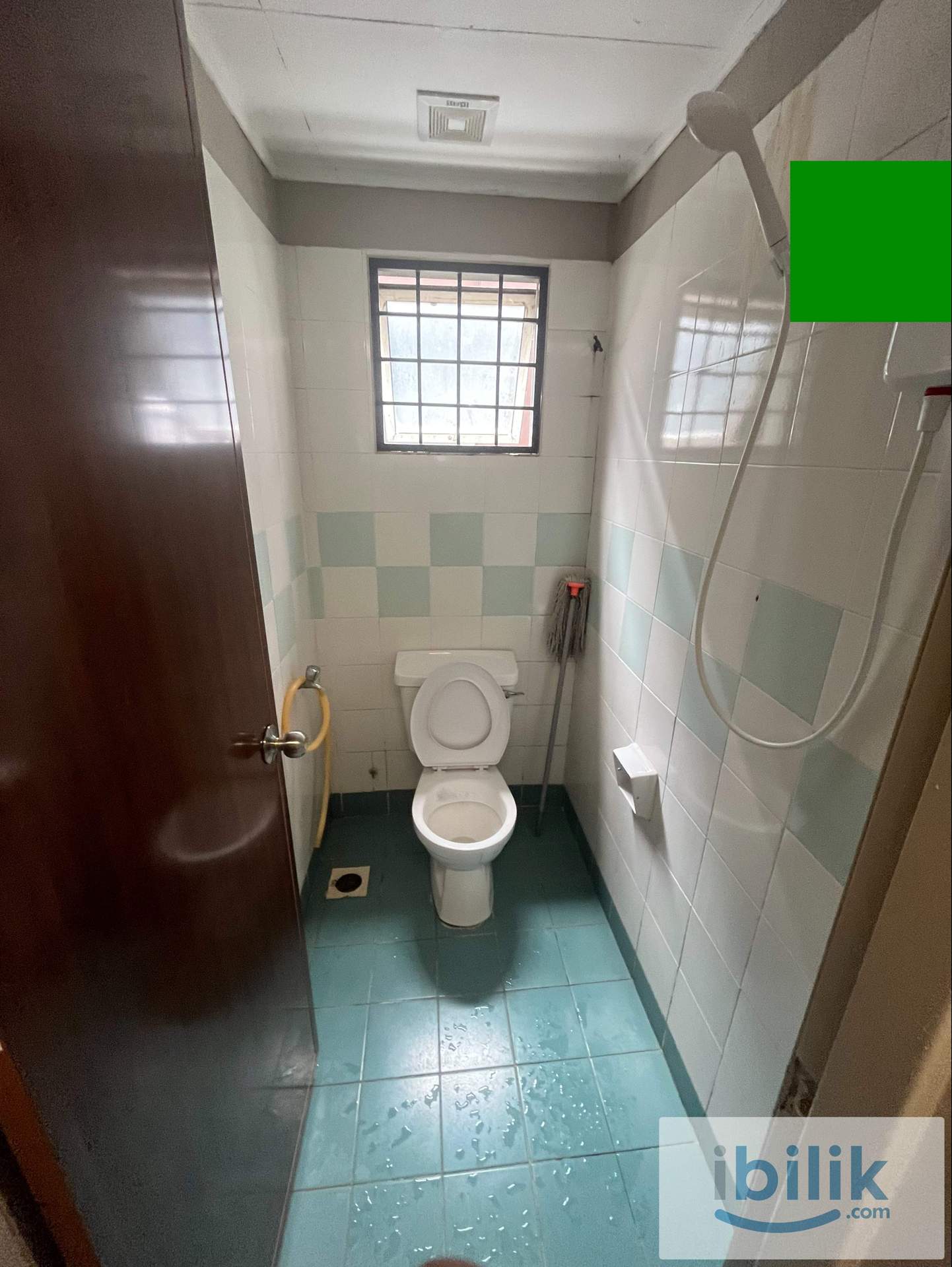 🏠Co Living Queen Room Full Furnish D'aman Crimson at Ara Damansara🏠-Free WiFi 🌐🚄Walking to LRT🚄ID design Room - Image 6
