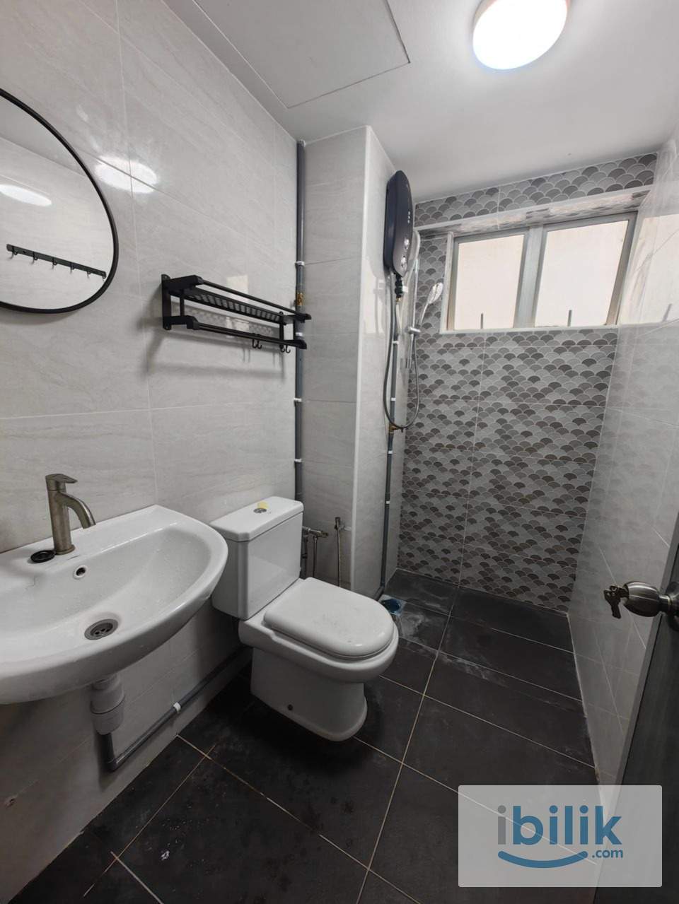 🏠Single Room at Awana Puri🏠-Free WiFi 🌐🚄Walking to MRT🚄Last Single Room - Image 4
