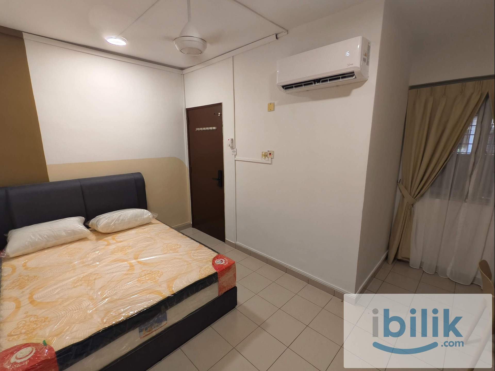 🏠Queen Bedroom at Shang Villa-Kelana Jaya🏠-Free WiFi 🌐🚄Walking to LRT 1 & 3🚄Last Deal - Image 3