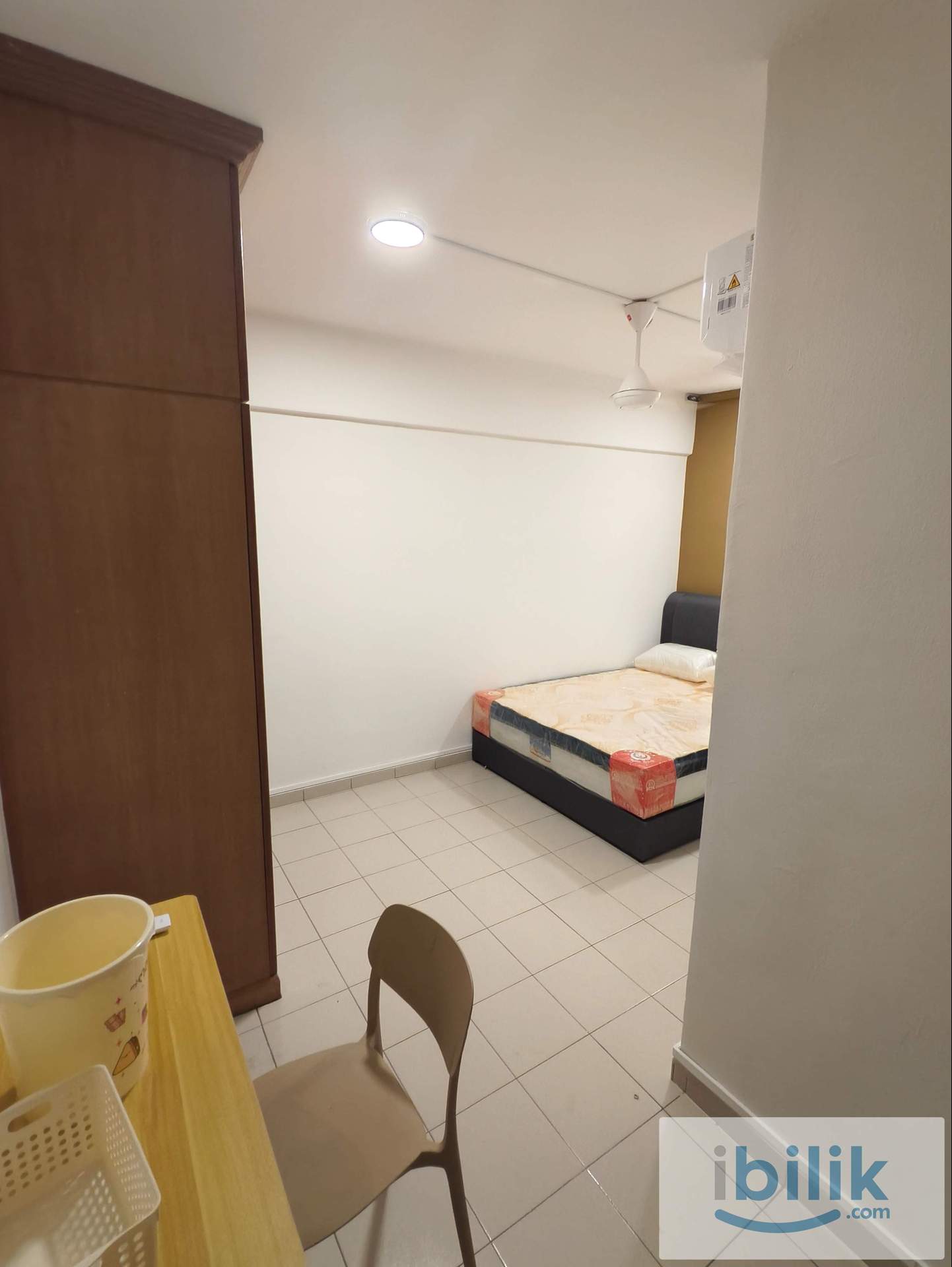🏠Queen Bedroom at Shang Villa-Kelana Jaya🏠-Free WiFi 🌐🚄Walking to LRT 1 & 3🚄Last Deal - Image 4