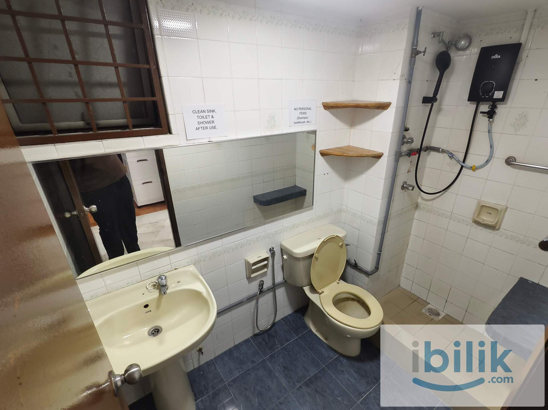 🏠Queen Bedroom at Shang Villa-Kelana Jaya🏠-Free WiFi 🌐🚄Walking to LRT 1 & 3🚄Last Deal - Image 5