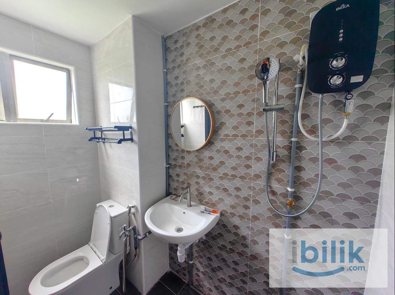 🏠Master Room at Awana Puri🏠-Free WiFi 🌐🚄Walking to MRT🚄Last Master Room Left - Image 3