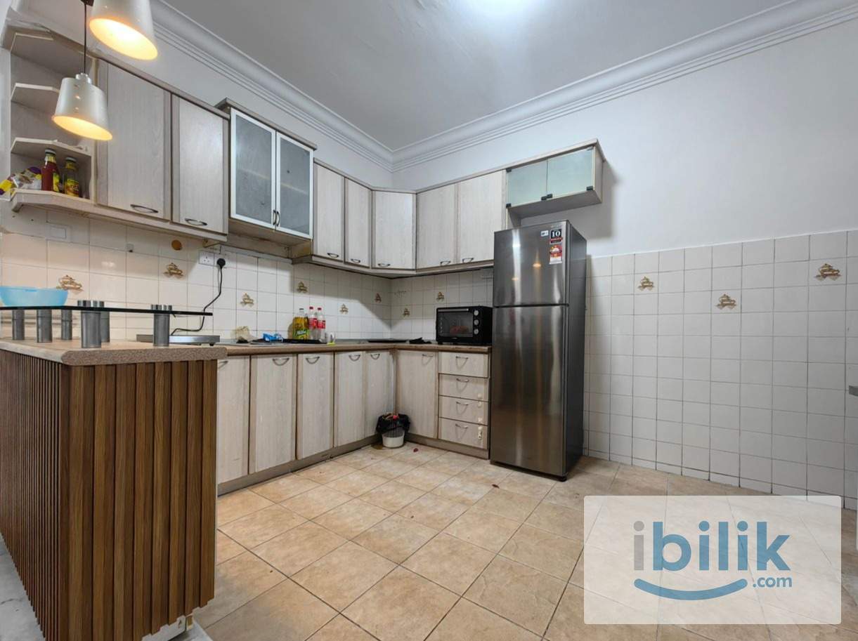 🏠Master Room at Awana Puri🏠-Free WiFi 🌐🚄Walking to MRT🚄Last Master Room Left - Image 5
