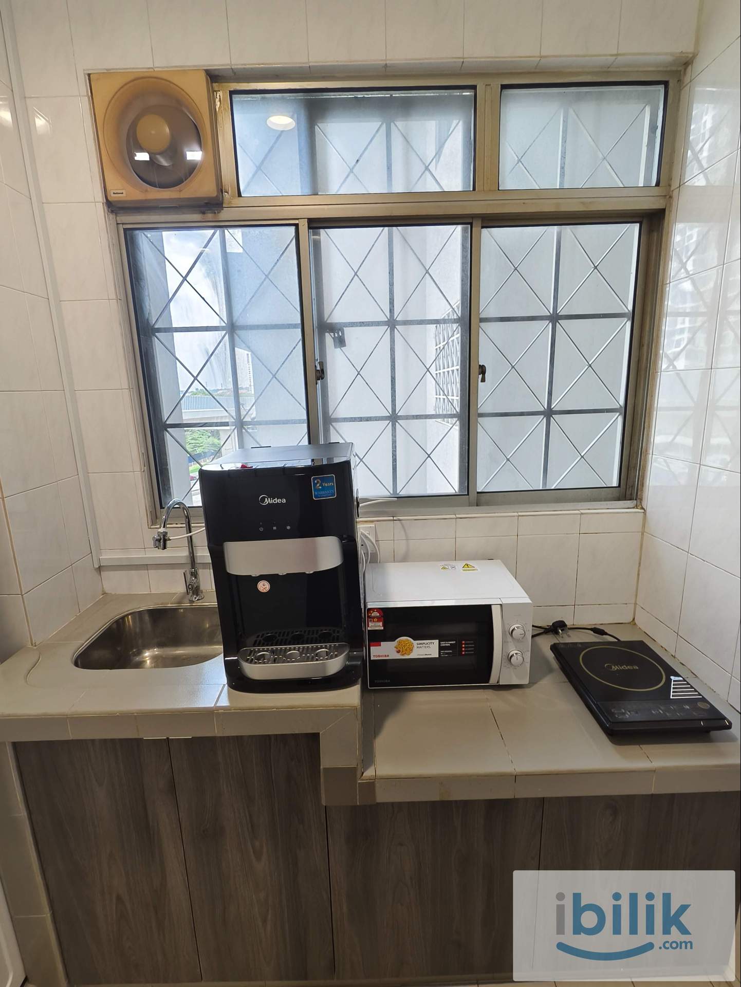 🏠Single Room at Kelana D'Putera🏠-Free WiFi 🌐🚄Walking to LRT🚄 - Image 6