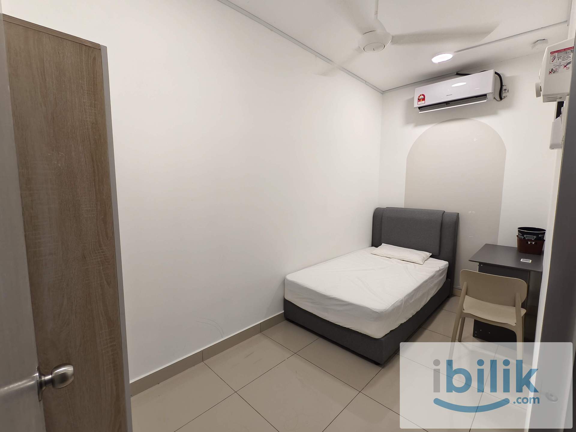 🏠 Single Bedroom Full Furnish at Kiara Residence 2 🚶‍♂️ Walk to LRT 🚆 | 📶 Free WiFi & 💧 Water & ⚡ Common Area Electric - Image 1
