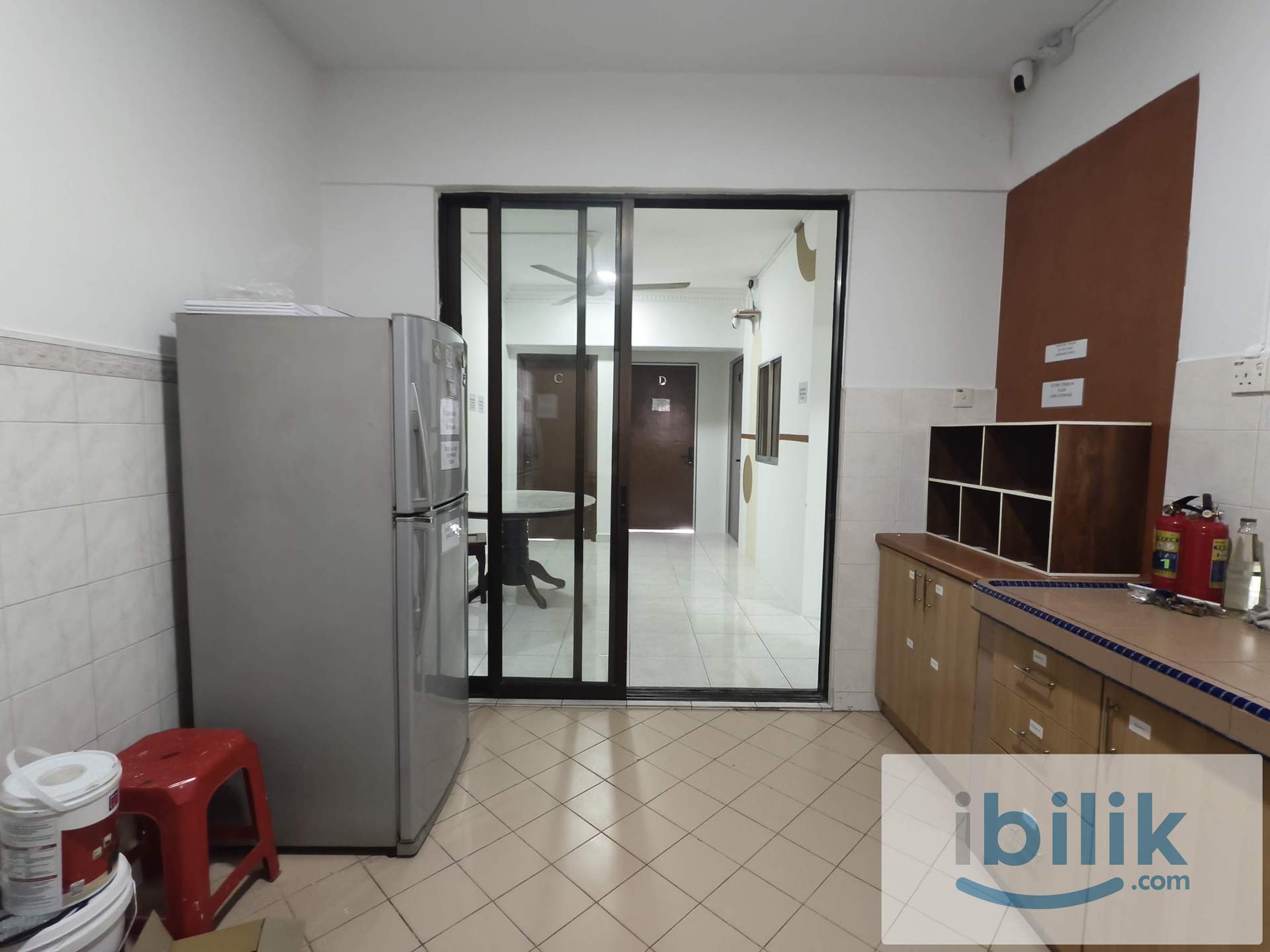 🏠 Queen Bedroom Full Furnish at Awana Puri 🚶‍♂️ Walk to LRT🚆 | 📶 Free WiFi & 💧 Water & ⚡ Common Area Electric - Image 5