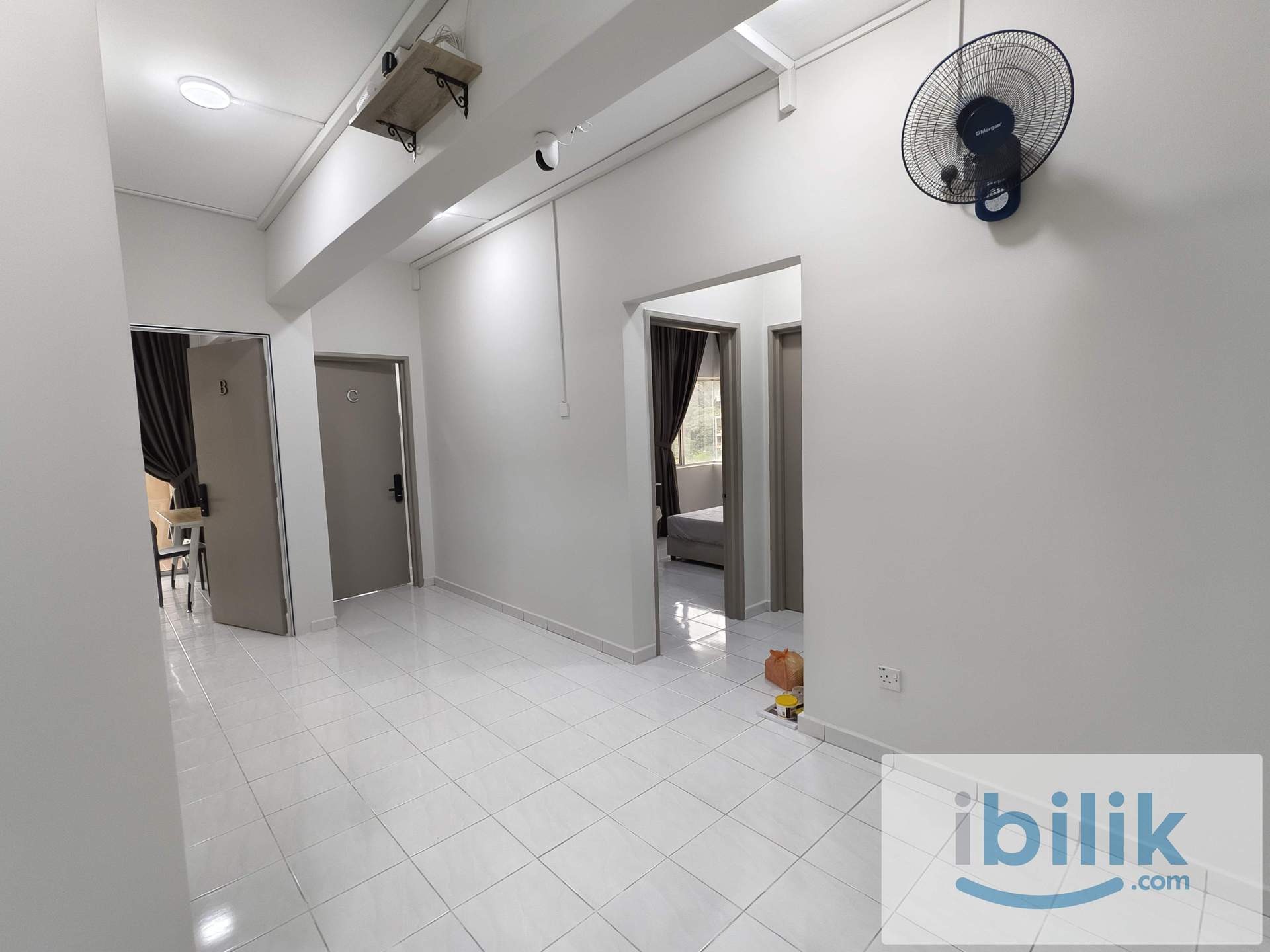 🏠 Master Bedroom Full Furnish at Wangsa Metroview🚶‍♂️ Walk to LRT 🚆 | 📶 Free WiFi & 💧 Water & ⚡ Common Area Electric - Image 9