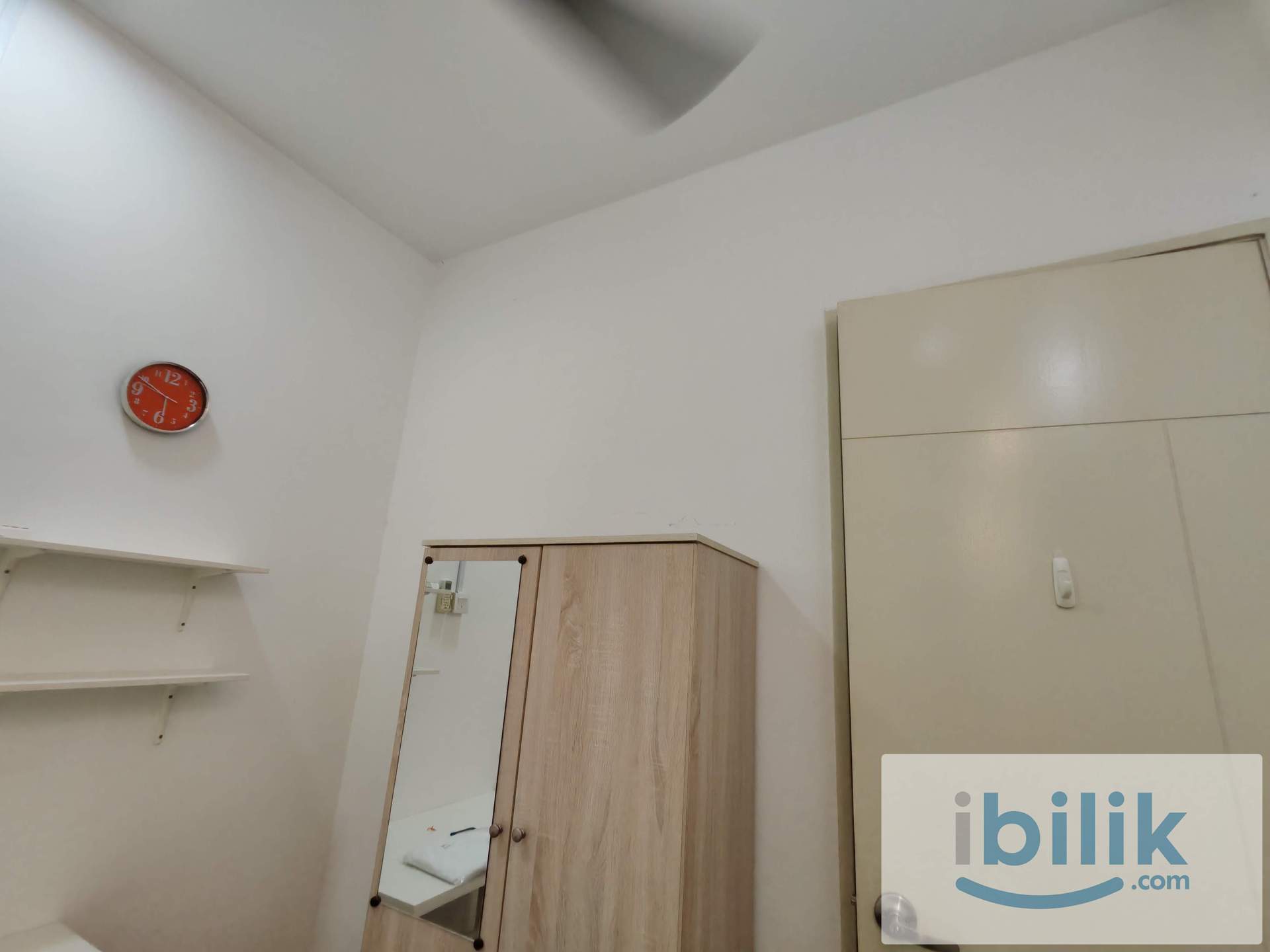 🏠 Single Bedroom Full Furnish at Damai Hillpark  | 📶 Free WiFi & 💧 Water & ⚡ Common Area Electric - Image 3