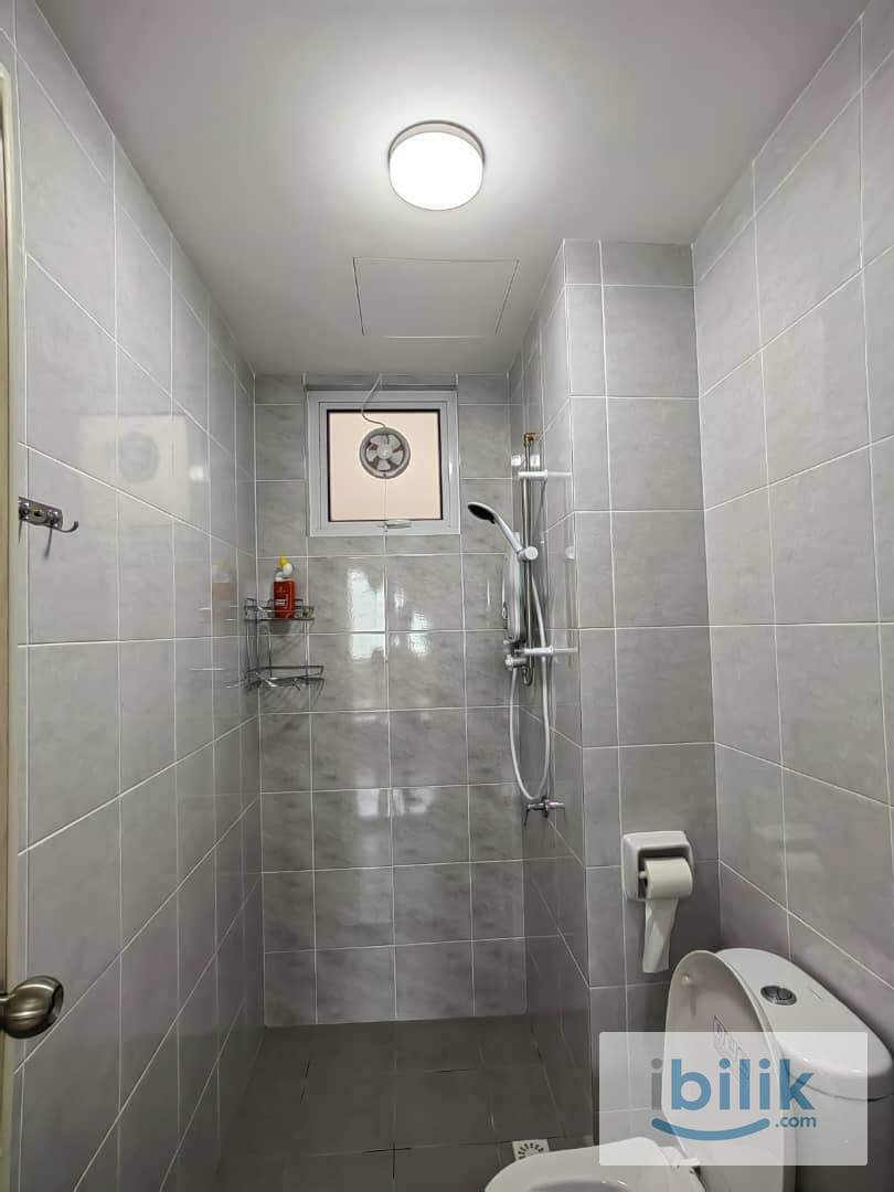 Deluxe Middle Room at i-Santorini, Tanjung Tokong - Image 6