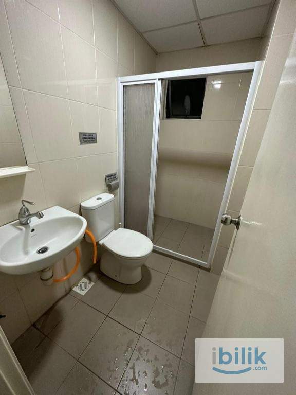 Free WIFI Single Room at OUG Parklane - Image 2