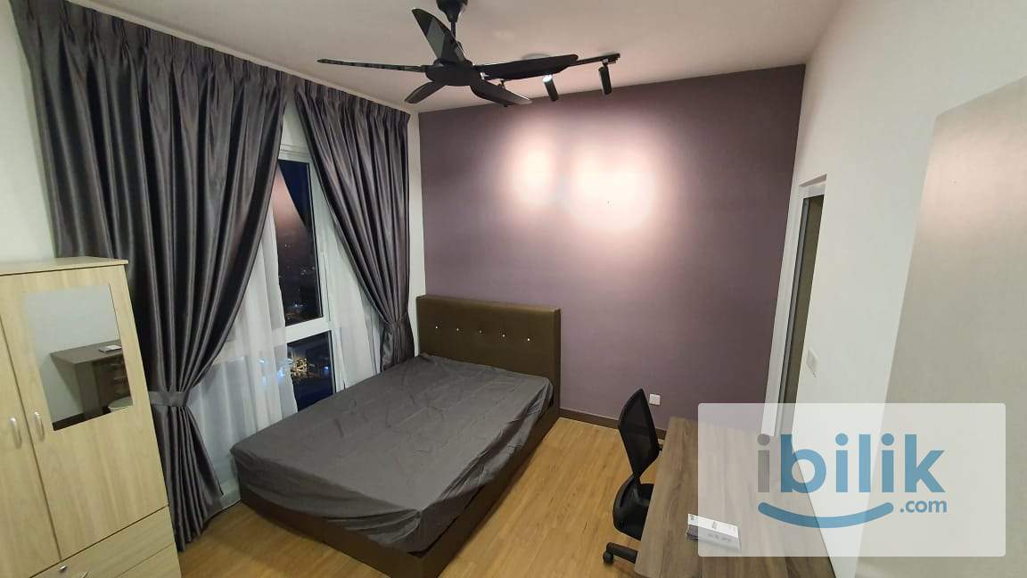 Free WIFI Single Room at Pinnacle Sri Petaling - Image 1
