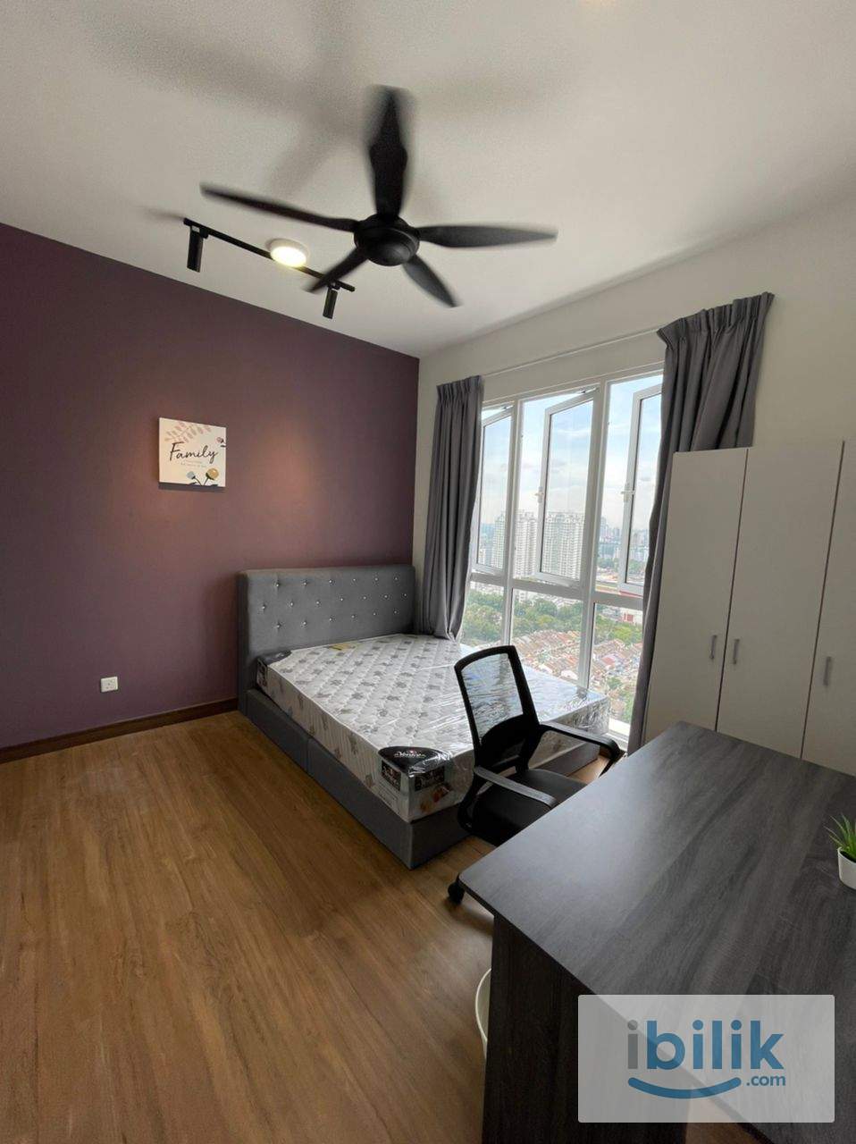 Free WIFI Single Room at Pinnacle Sri Petaling - Image 1