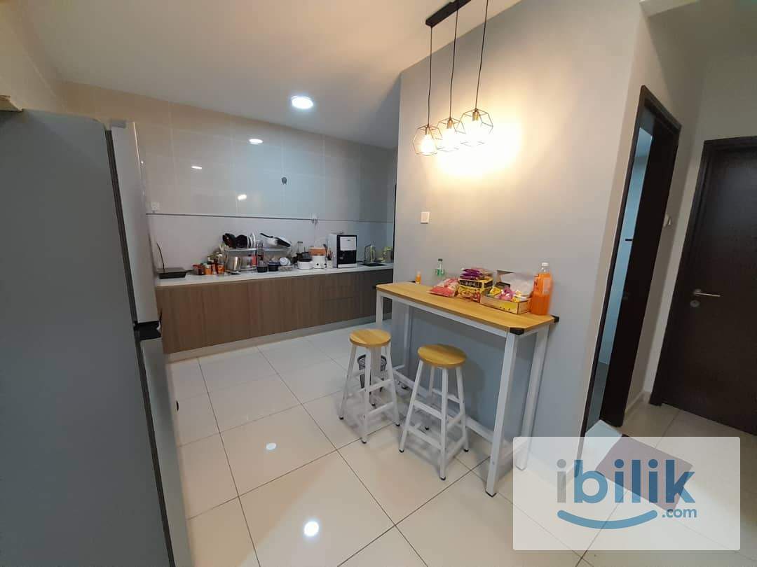 Free WIFI Single Room at Paraiso Residence - Image 3
