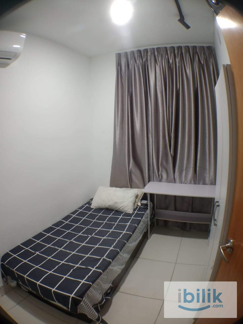 Free WIFI Single Room at Paraiso Residence - Image 1