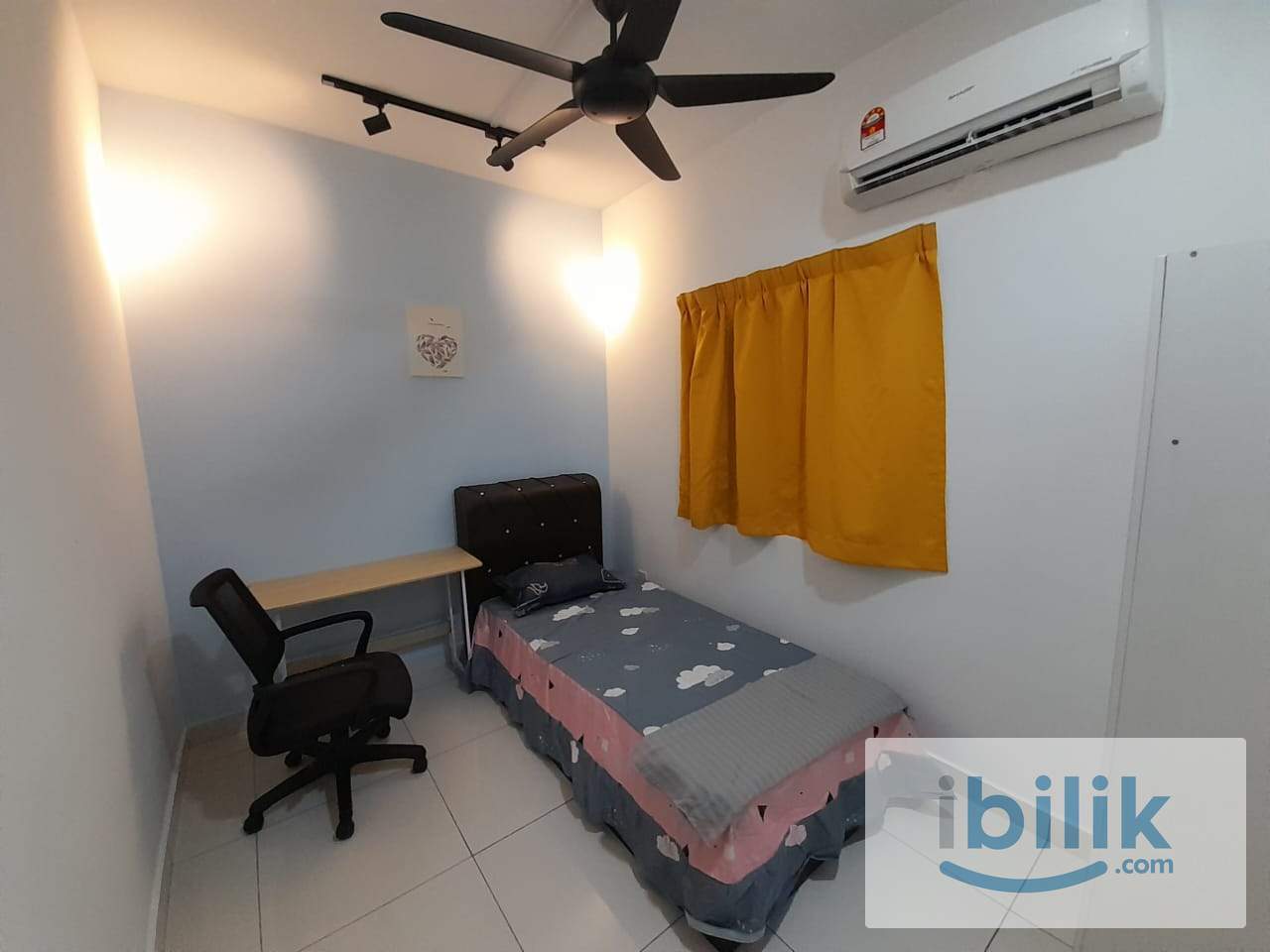Free WIFI Single Room at Paraiso Residence - Image 1