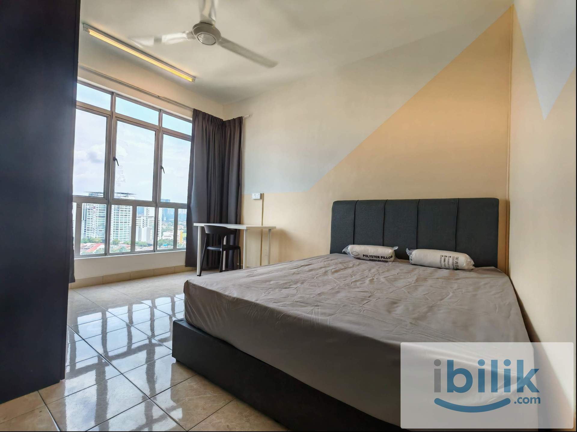 PJ master bedroom with private bathroom - Image 2