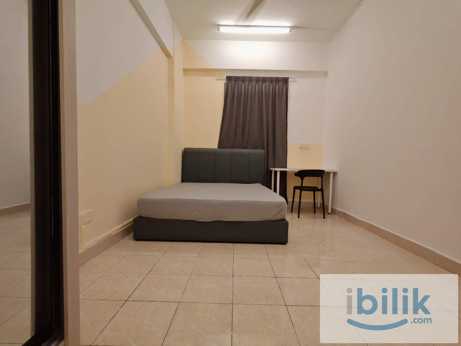PJ middle room. Nearby LRT - Image 1