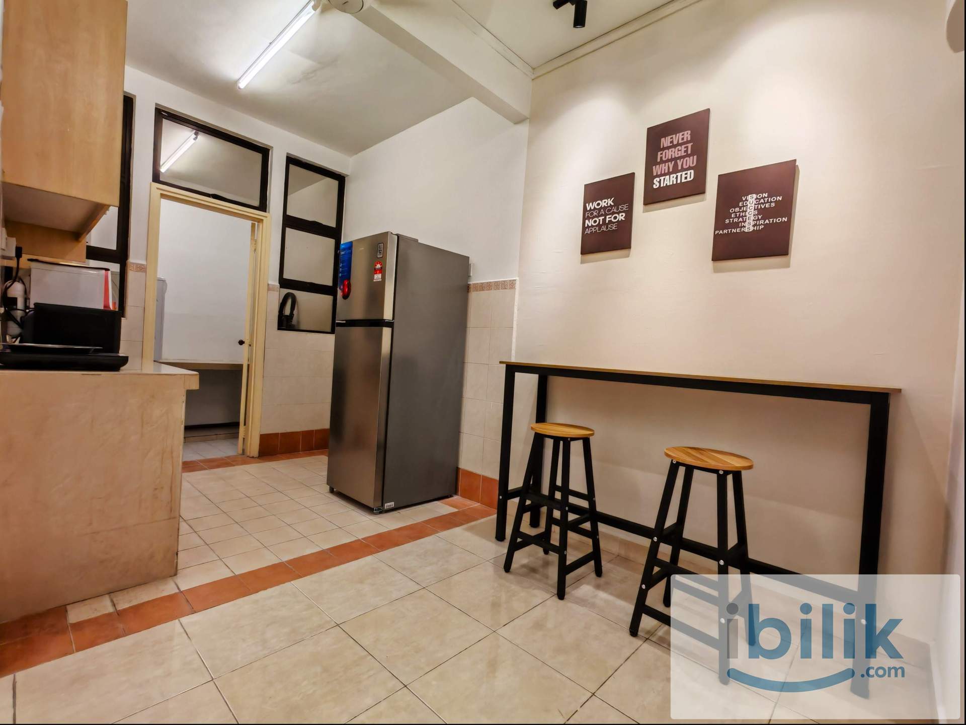 Bandar Utama Balcony Room - Image 3