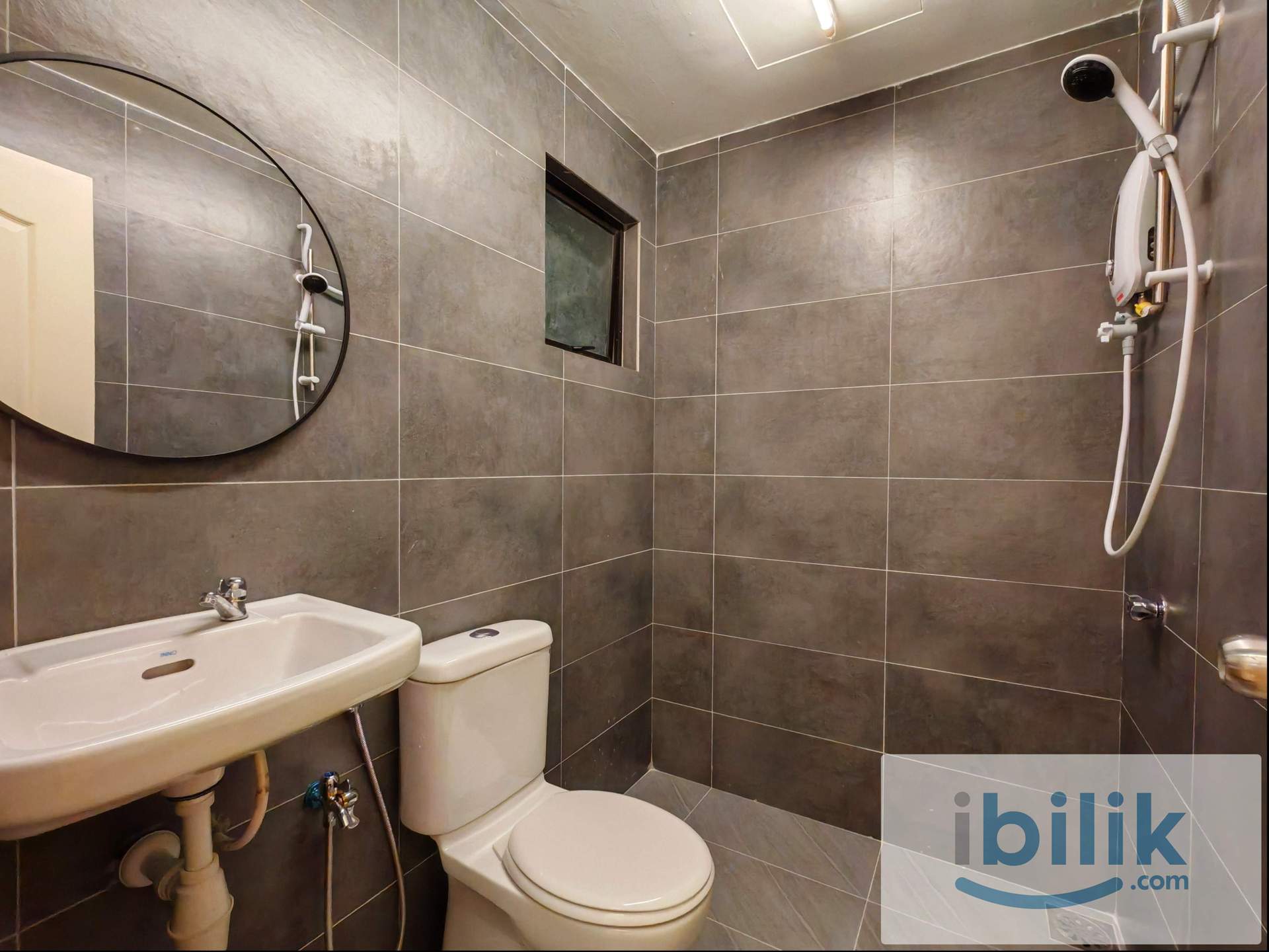 Bandar Utama Middle Room. Nearby MRT. Free WiFi electricity  - Image 8