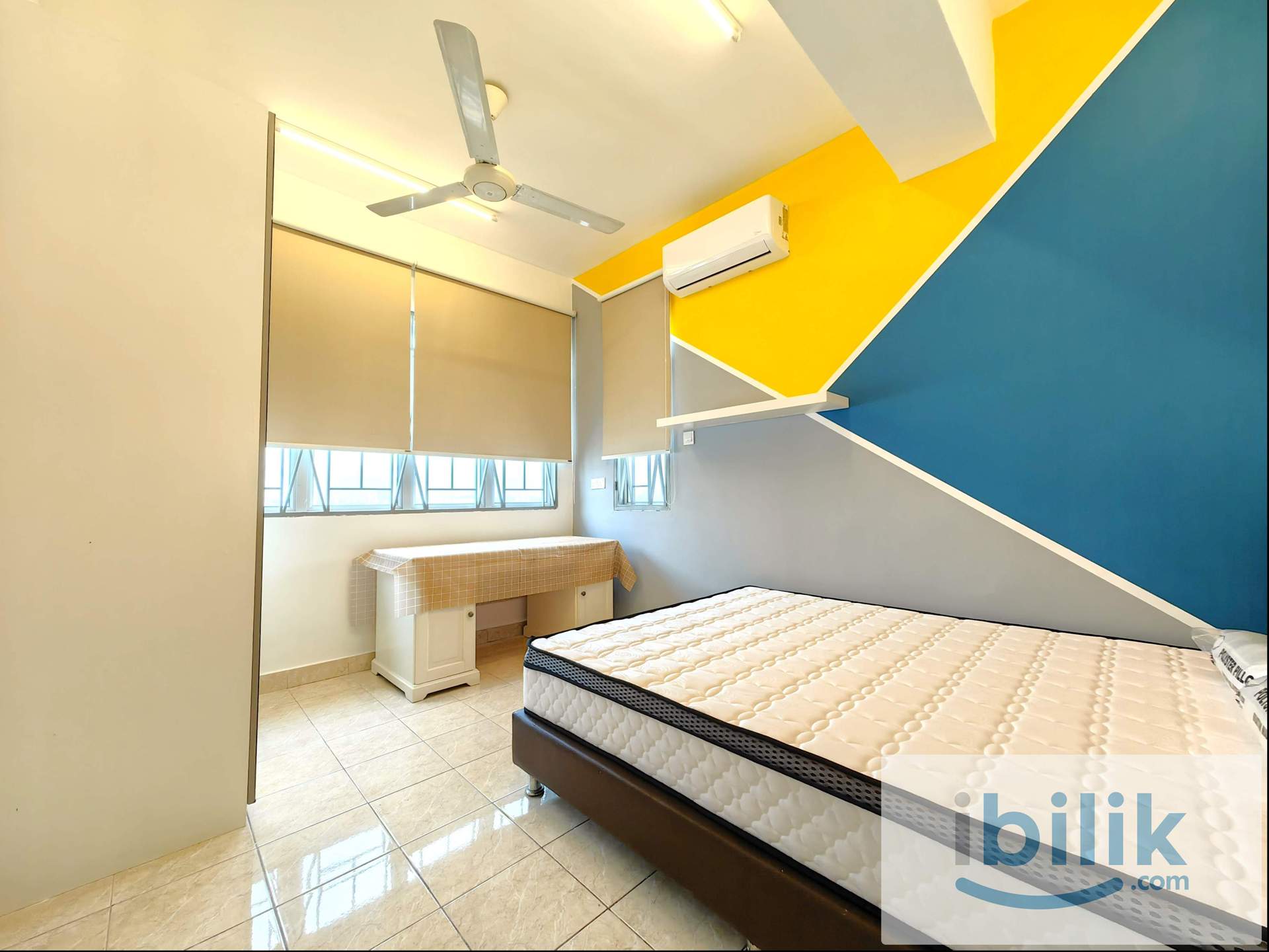 PJ SS14 Middle Room. Nearby LRT. Free WiFi electricity  - Image 5