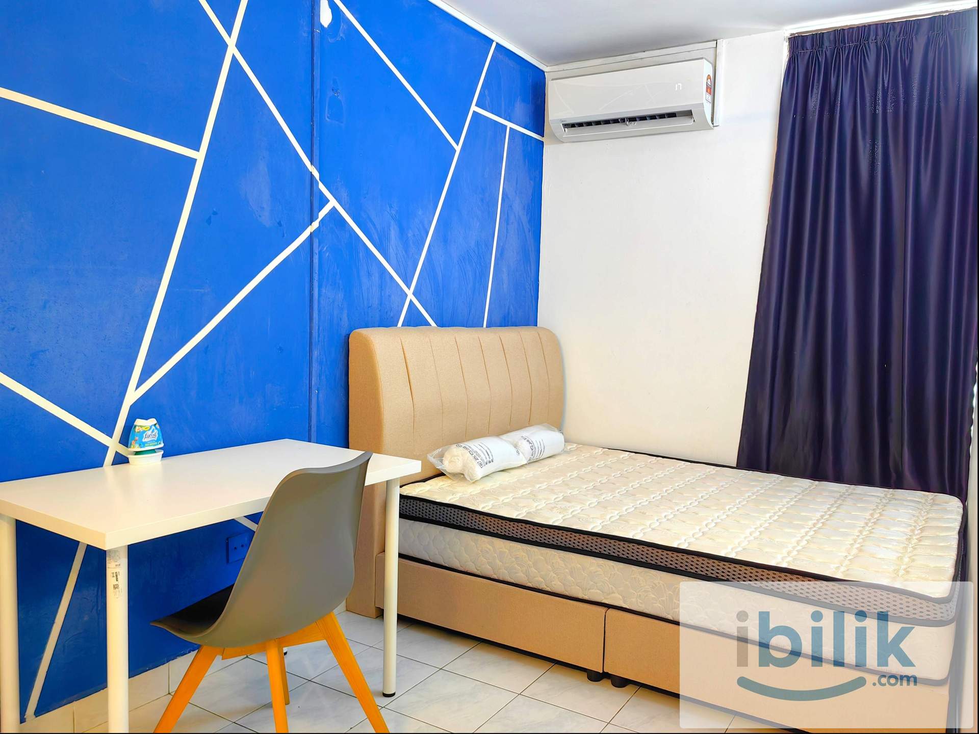Middle Room nearby LRT & Monorail. Free WiFi electricity  - Image 2
