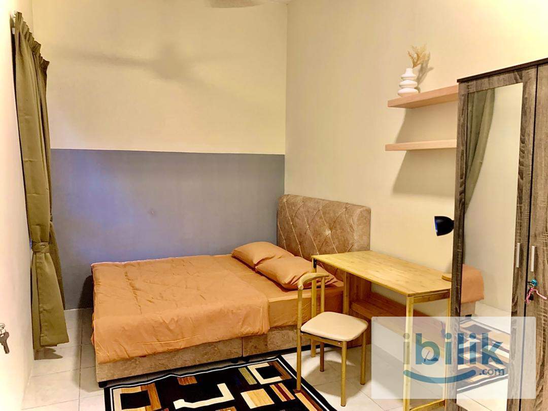 🌸 Fully Furnished Townhouse Room for Rent (Small) - Image 8