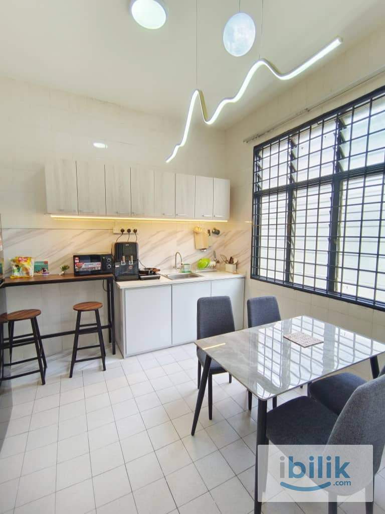 🌟 5 mins → Infineon | 7 mins → MMU | 10 mins → Manipal |Fully Furnished Room - Image 6